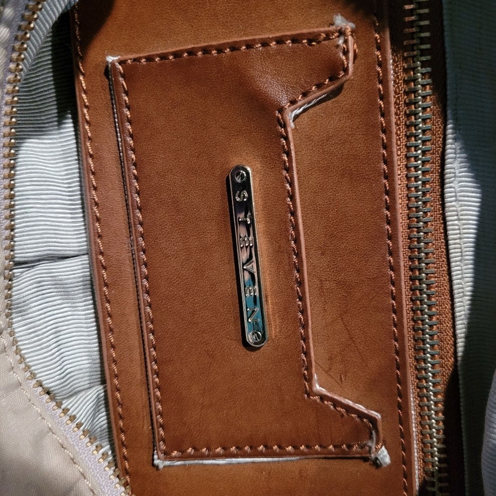 Purse - Picture 4 of 4